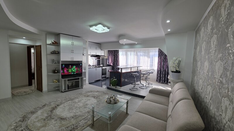 Dorobanti, BRD, centrala termica proprie