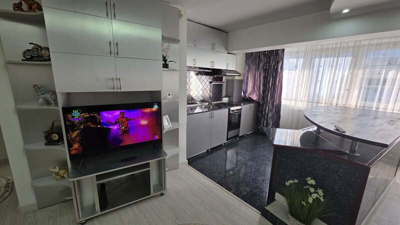 Dorobanti, BRD, centrala termica proprie